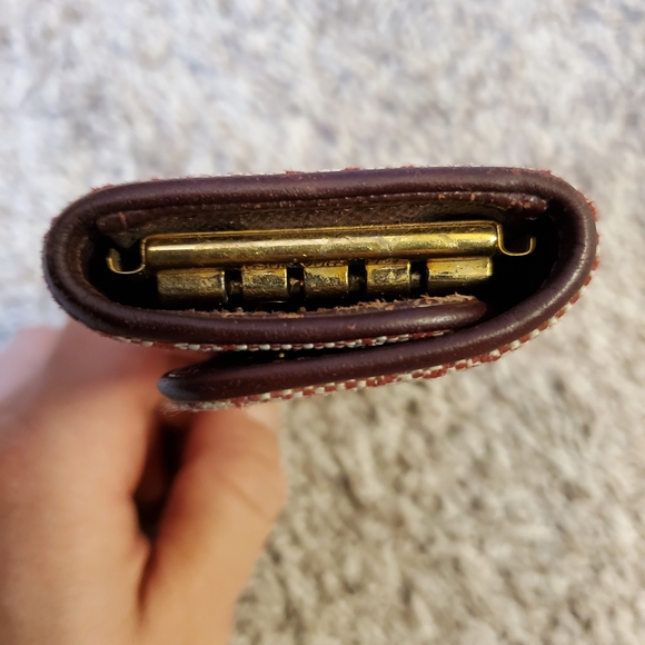 Authentic Louis Vuitton Red Mini Lin Keychain - Picture 7 of 8